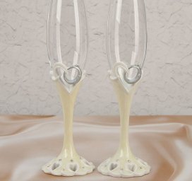 Бокалы под шампанское Свадебные кольца на ножках, полистоун 25см, 250мл